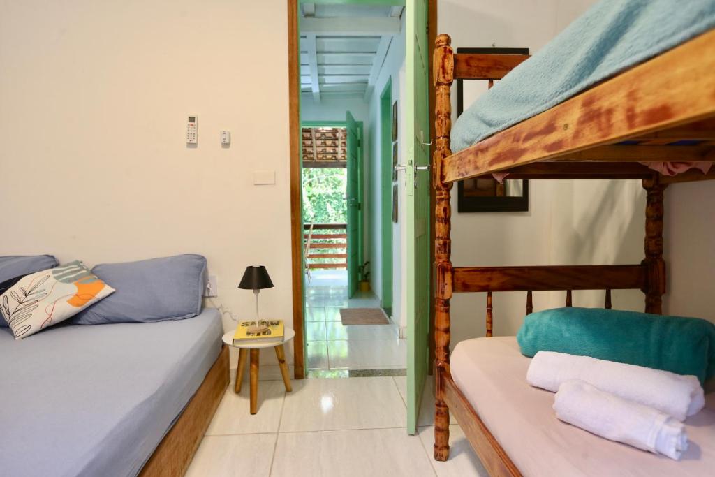 Casa Matatiso - private rooms in shared house on Ilha Grande photo 4