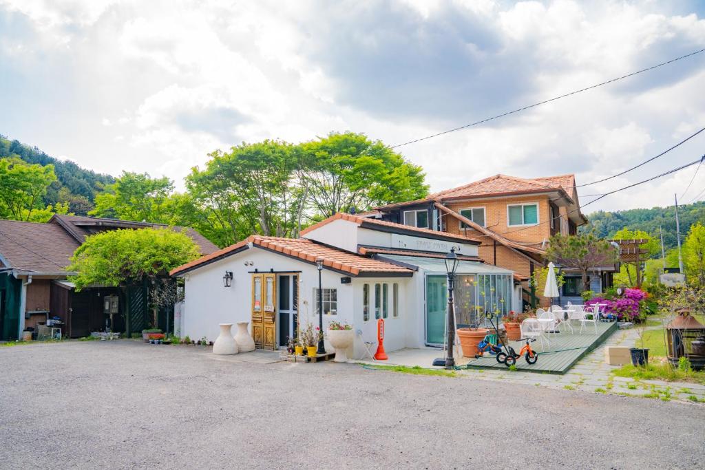 Alice Yangpyeong Pension