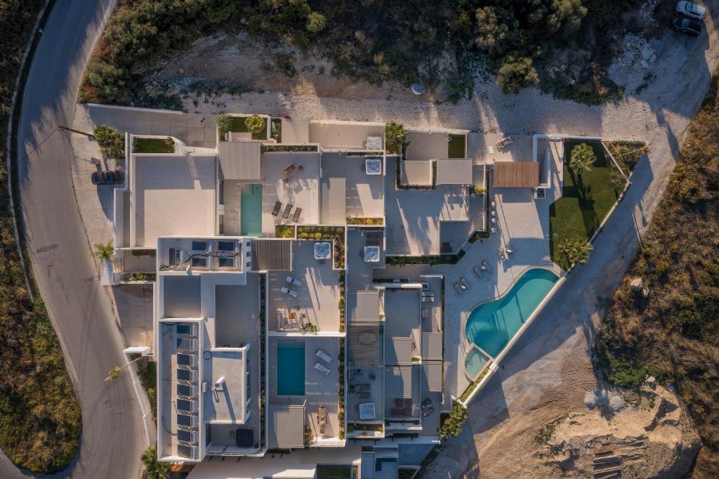 AmphiMatrion Luxury Apartments photo 3
