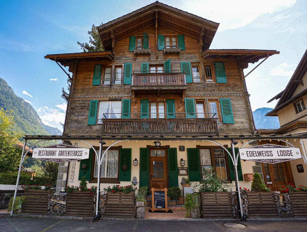 Edelweiss Lodge photo 2
