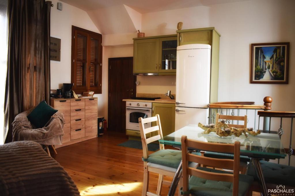 Delfi's cozy maisonette photo 2