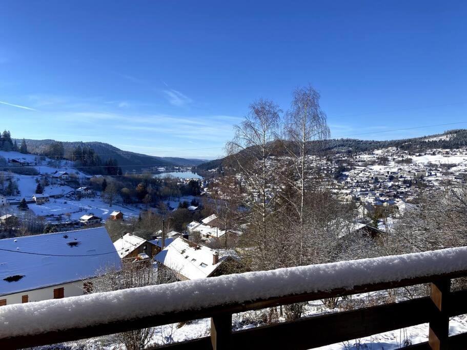 F3 rénové-balcon-belle vue lac