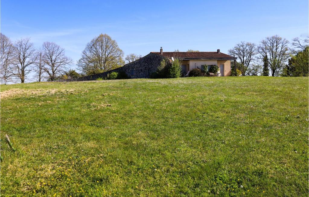 Amazing Home In Tombeboeuf With Private Swimming Pool, Can Be Inside Or Outside photo 3