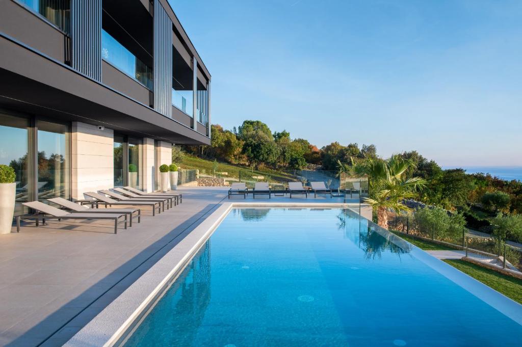 Luxury Exclusive Villa Panoramica near Rabac only 2 km from the beach with sea view and wellness photo 1