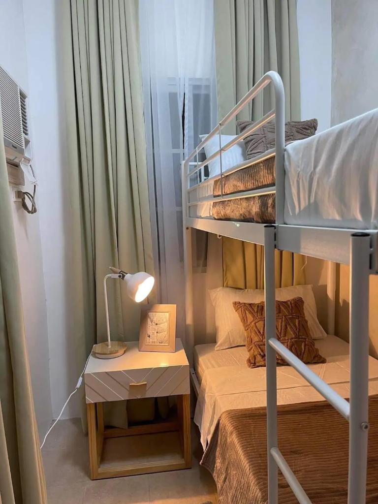 Japandi-Filipino Home 2-Bedrooms with Parking photo 1