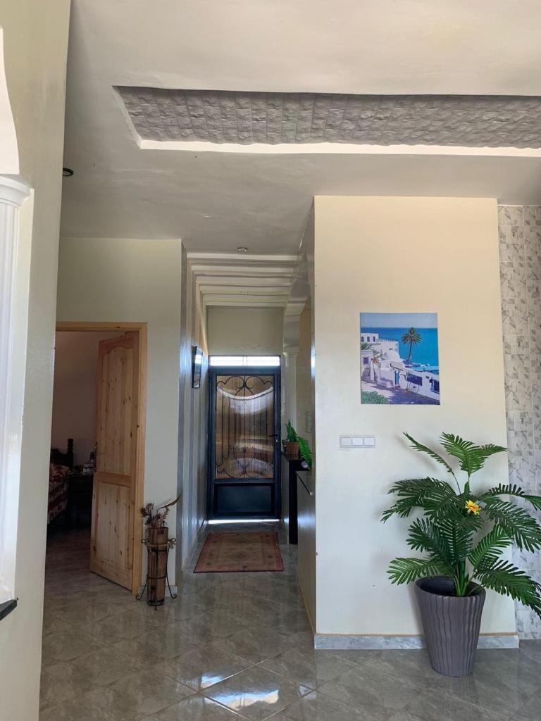 Villa avec piscine à louer aux environs de Birjdid 46km km de Casablanca route d'El Jadida photo 2