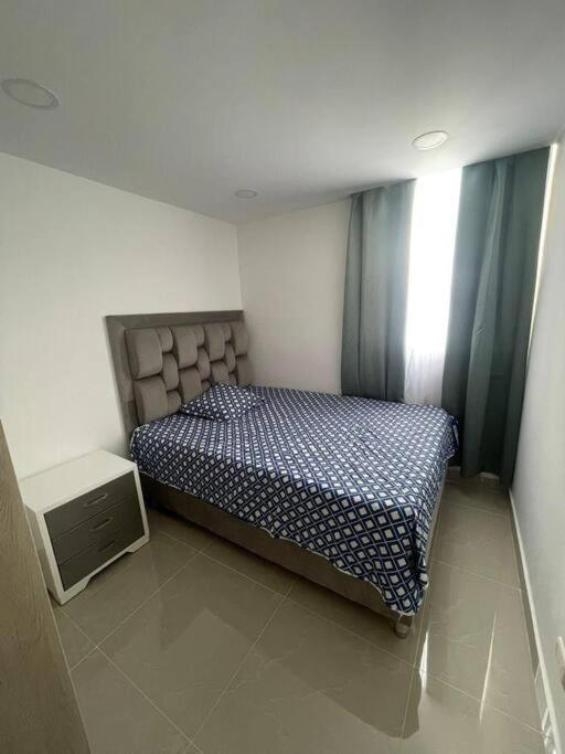 hermoso apartamento con piscina photo 1