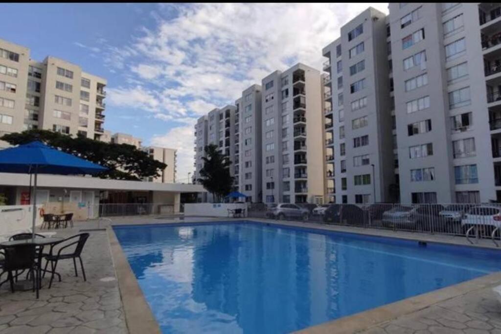 hermoso apartamento con piscina photo 4