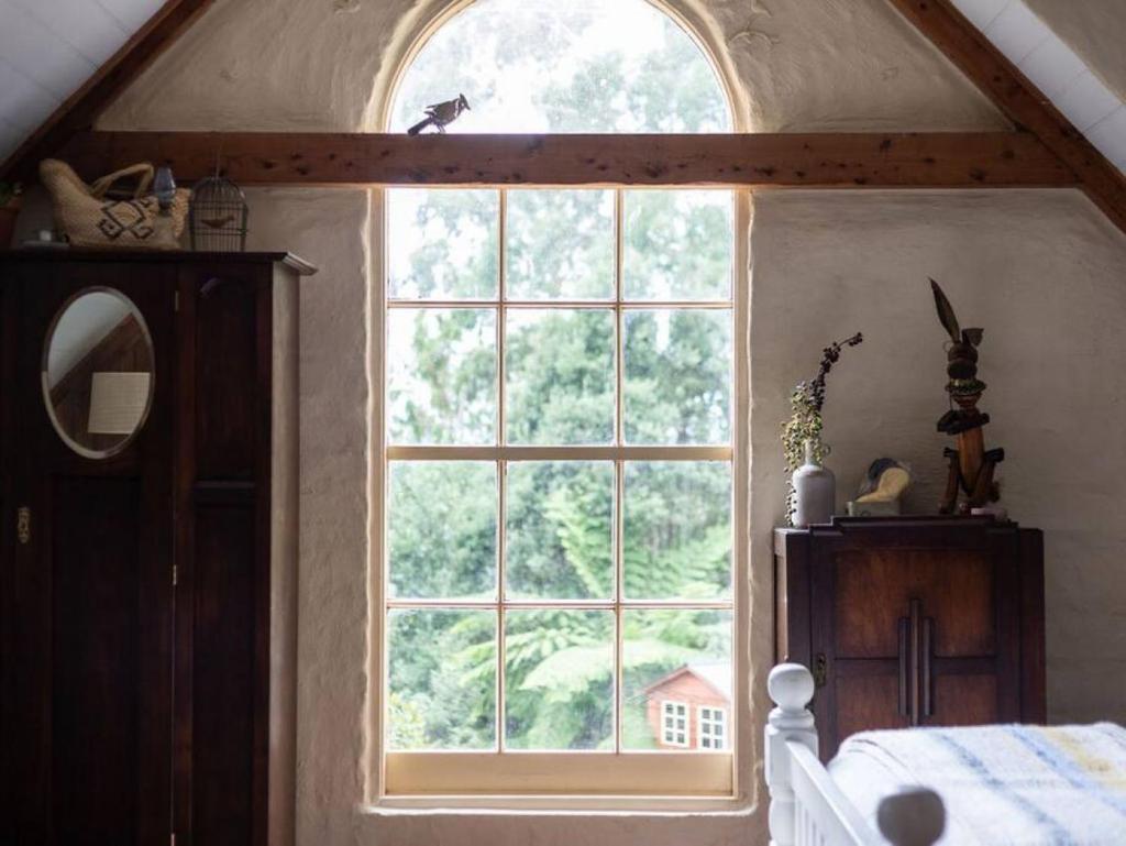 Hideaway Cottage - Secluded Retreat - Pet Friendly photo 4