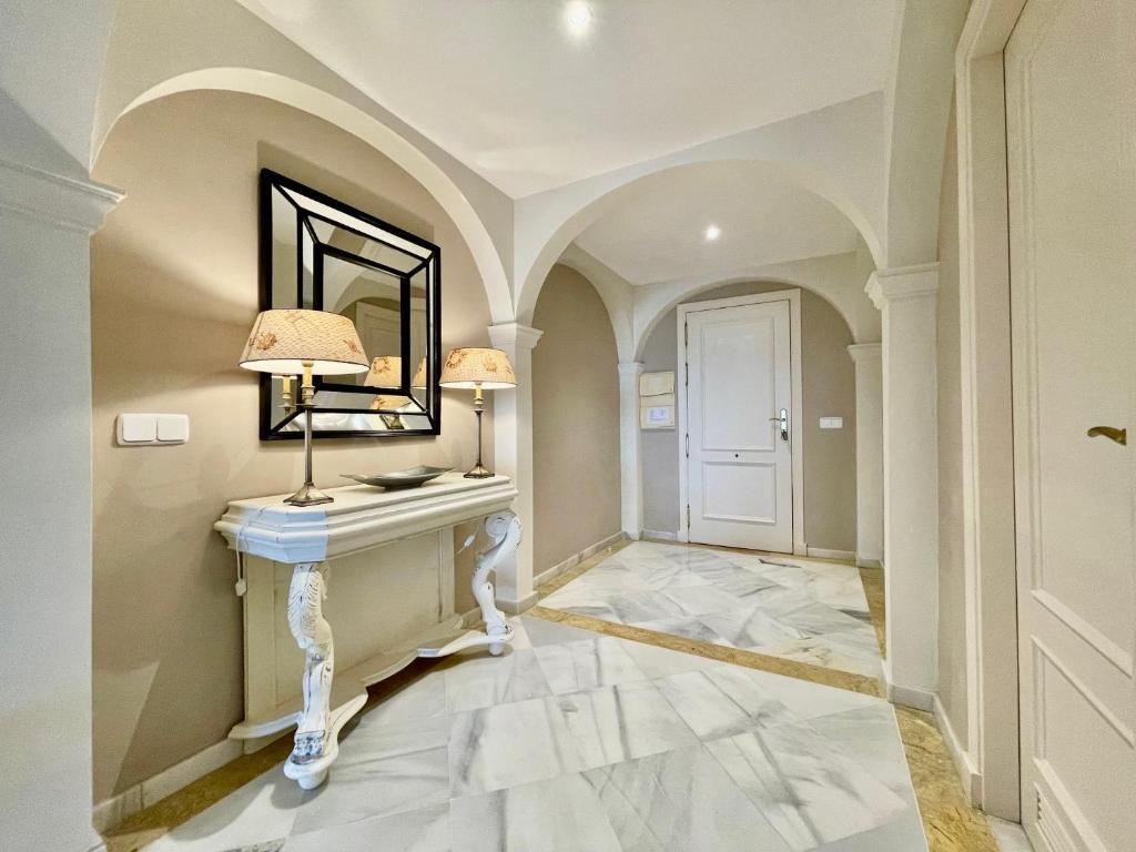 Magna Marbella - Apartamento de Lujo y golf en zona de Puerto Banús photo 2