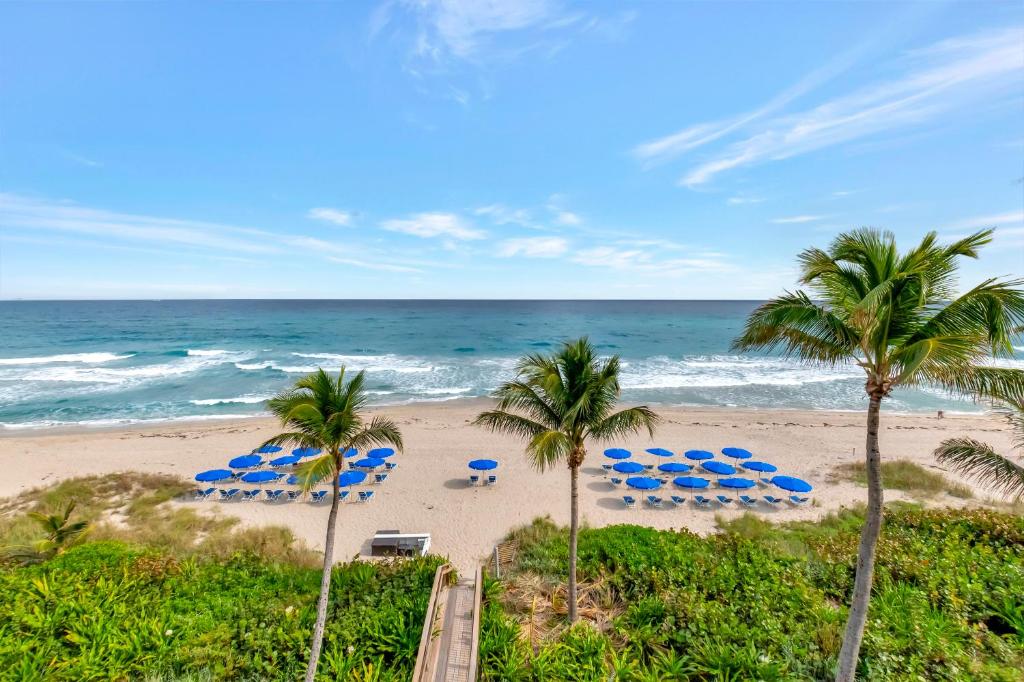 Tideline Palm Beach Ocean Resort and Spa