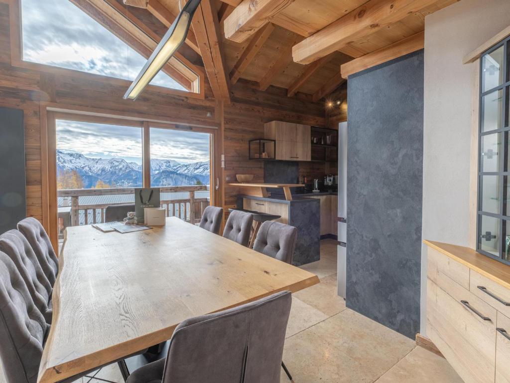 Appartement Huez, 5 pièces, 10 personnes - FR-1-645-54 photo 2