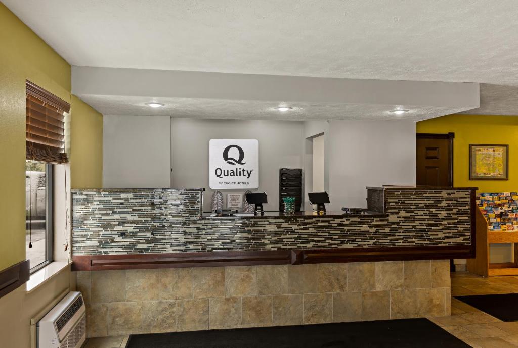 Quality Inn Traverse City photo 4