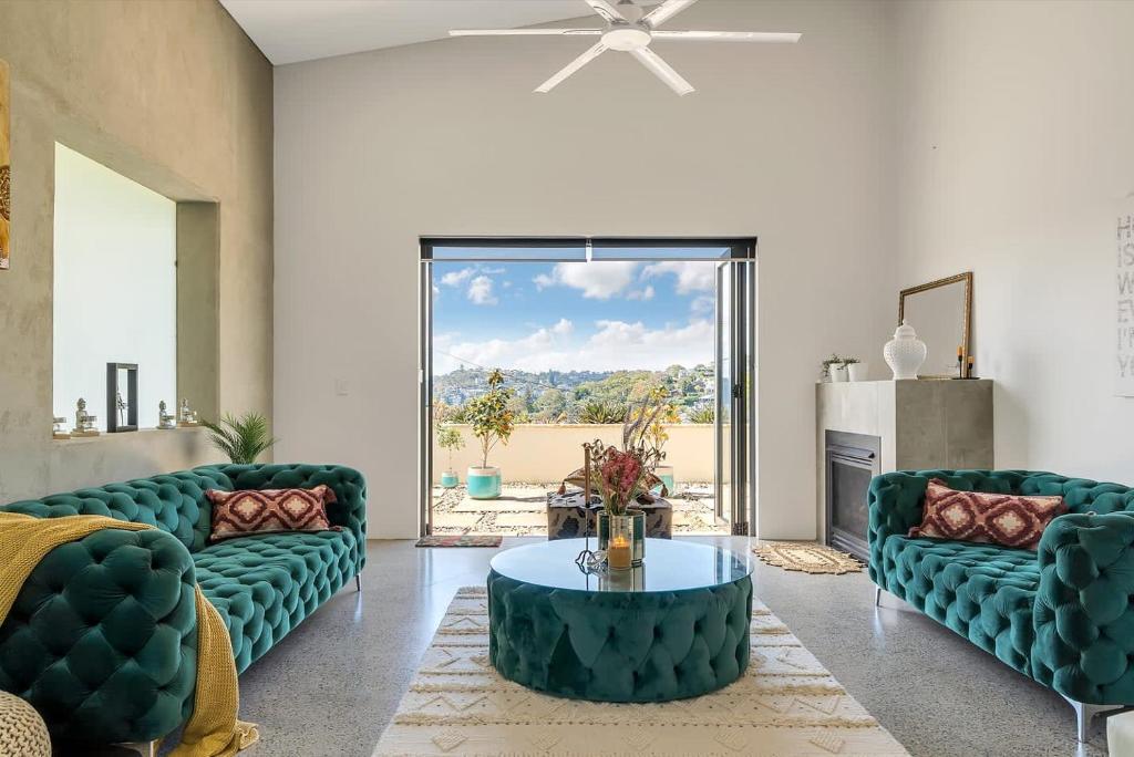 Picture Perfect Masterpiece In Exclusive Mosman photo 2