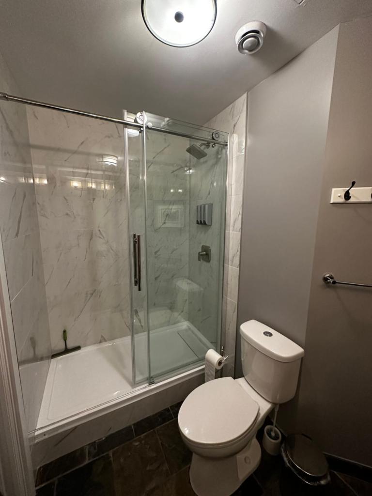 Luxury Two Queen Beds Condo - Grande Rockies Resort Indoor Parking Pool Hot tub GYM photo 2