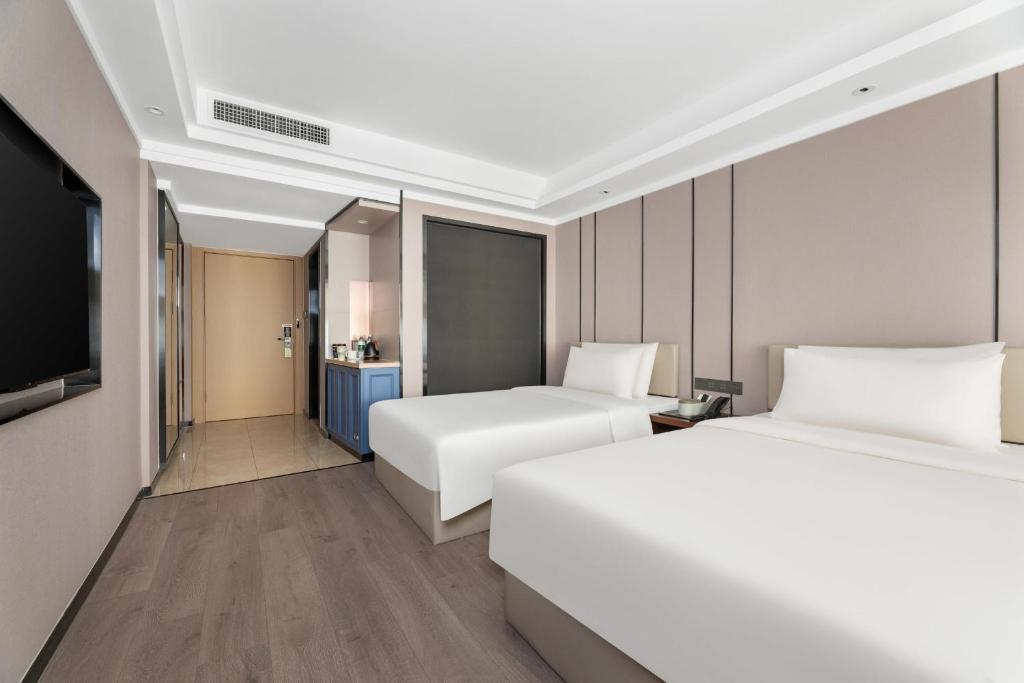 Atour X Hotel Urumqi Railway Bureau Satellite Plaza photo 2