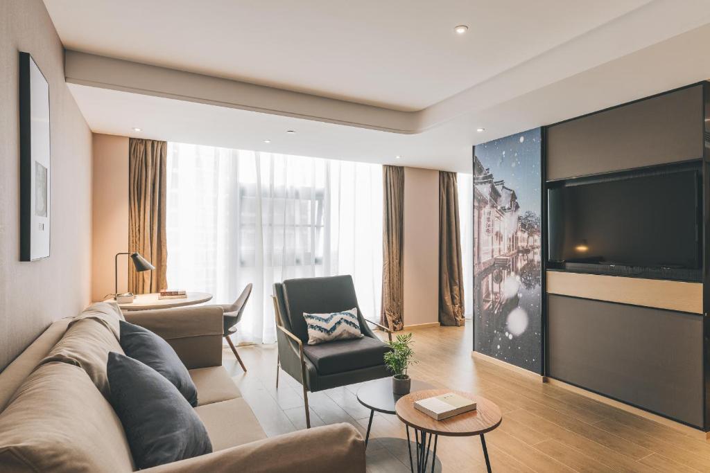 Atour Hotel Huzhou Dongwu photo 4