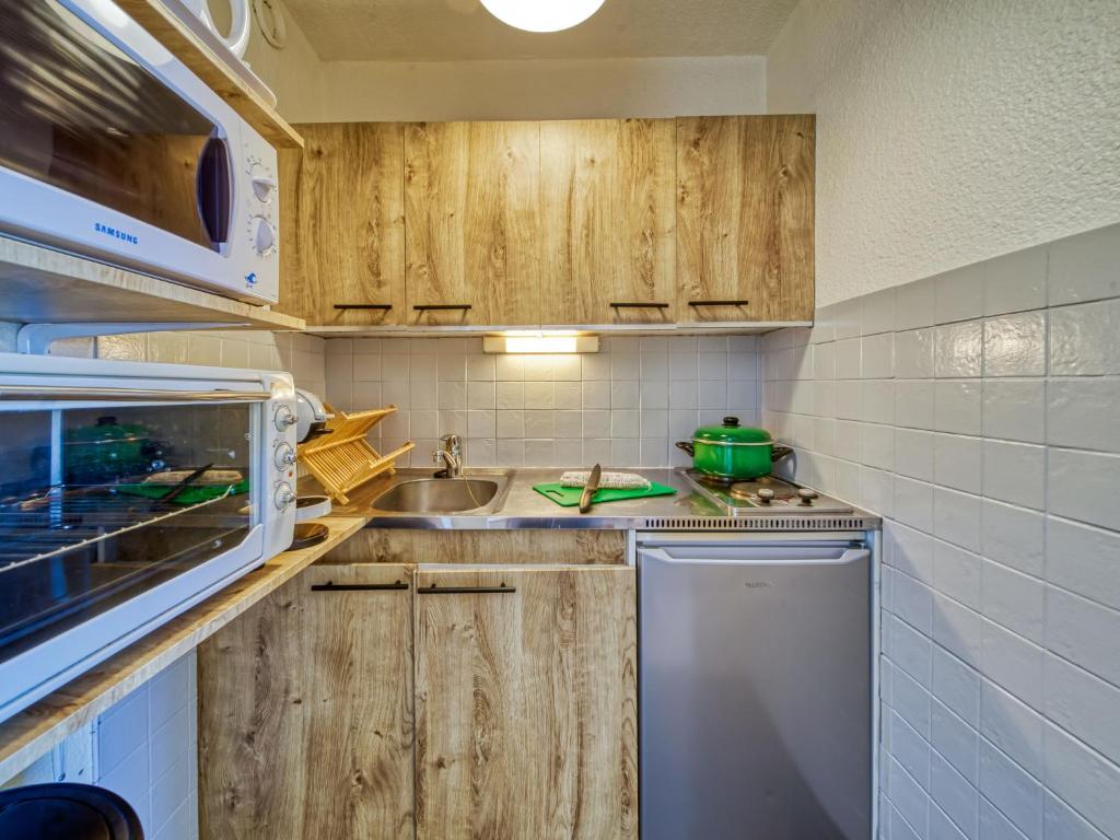 Apartment Lunik Orion-50 by Interhome photo 4