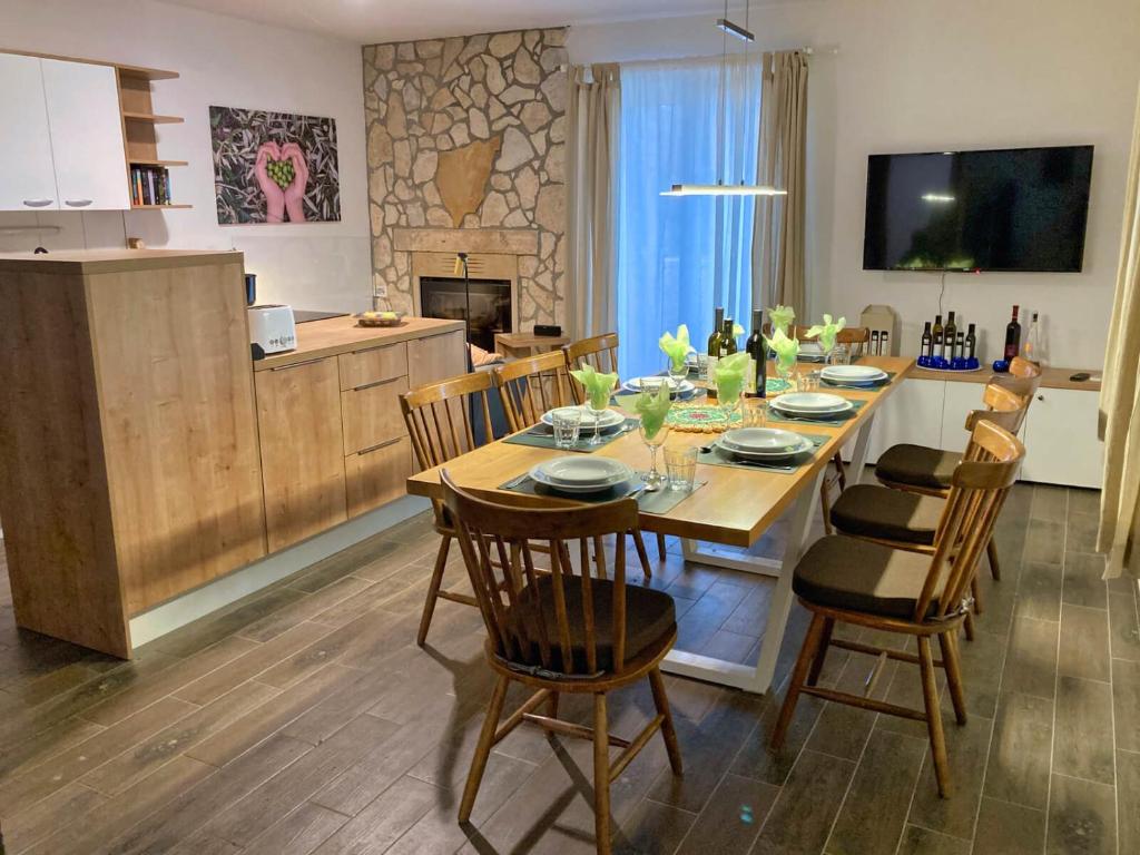 Magnificent Eco Villa Valencano photo 3