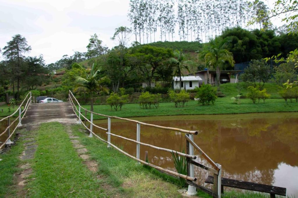 Chácara à beira do lago em São Luiz do Paraítinga photo 1