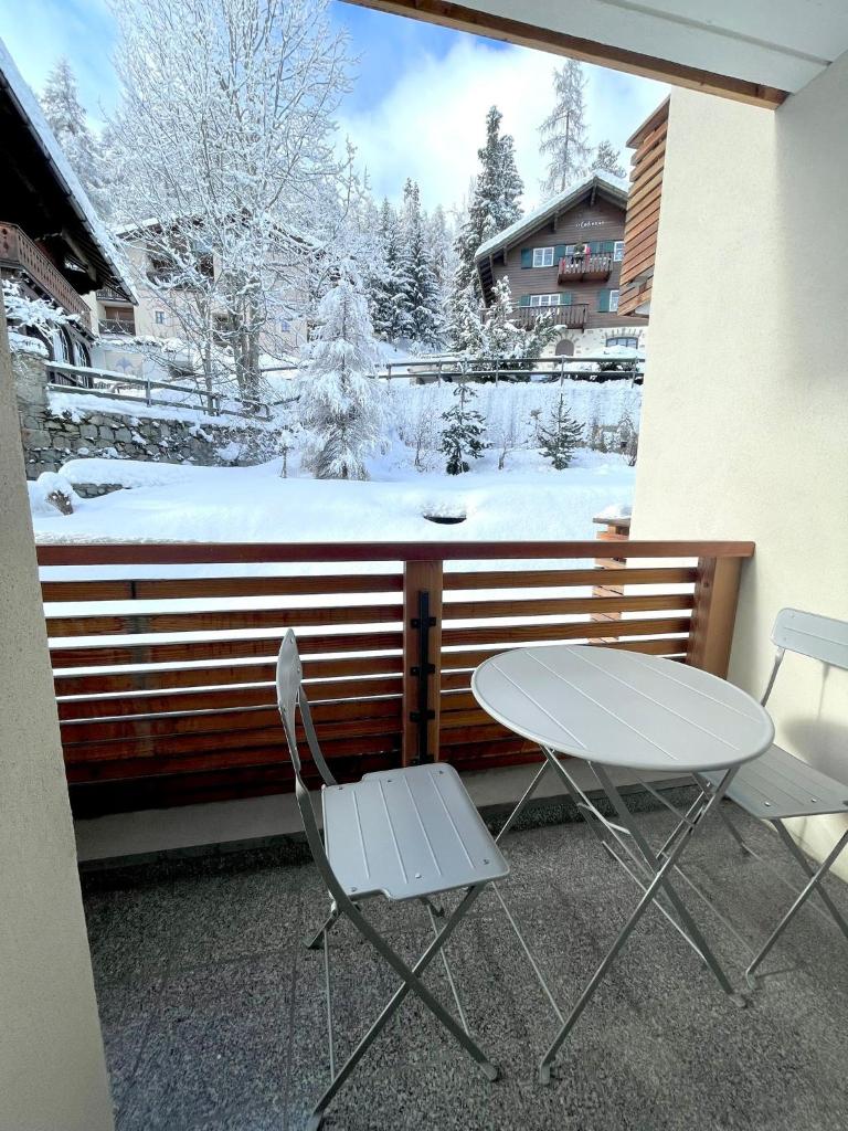 Cozy apartment in St. Moritz photo 4