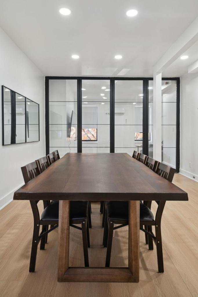 Fishtown Photo Shoot and Meeting Space image