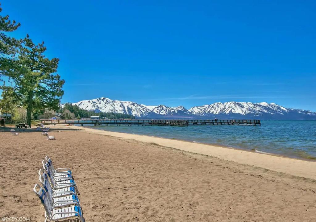 Private beach, Close to ski, Resort Amenities! photo 1