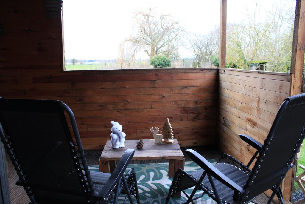 Au coucher du soleil, chalet avec jacuzzi et sauna photo 3