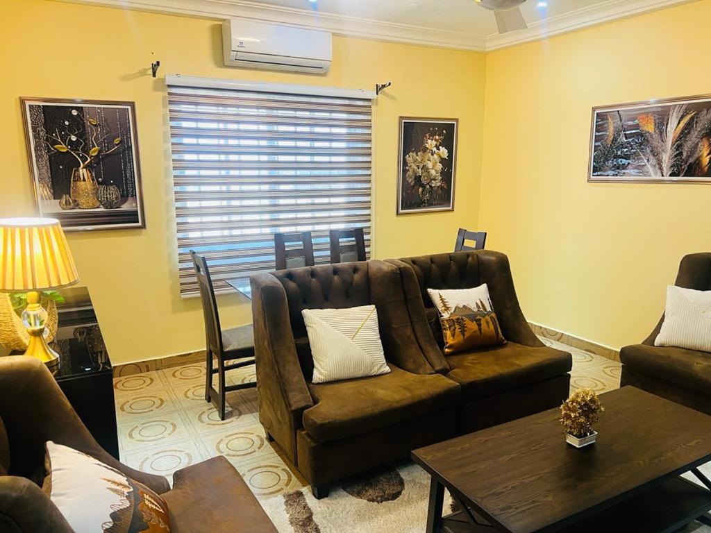 AJ Homes photo 4