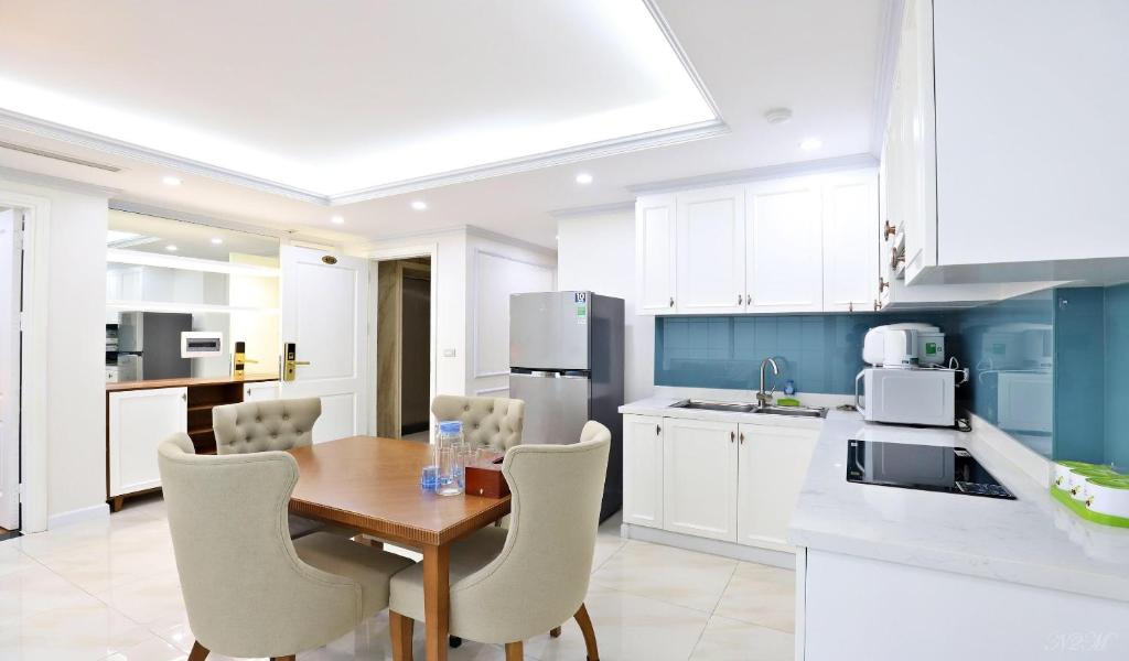 Luxury Apartment Nguyen Du