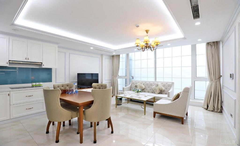 Luxury Apartment Nguyen Du