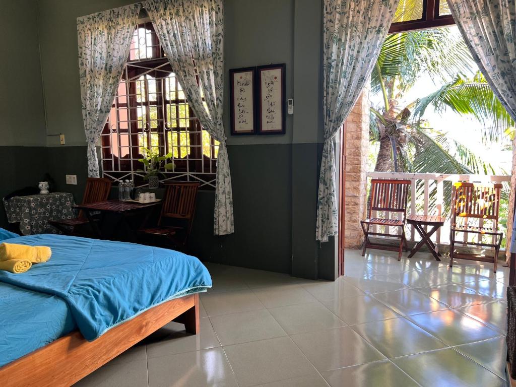 Trại Hoa Vàng Homestay at Tuy Hòa Phú Yên