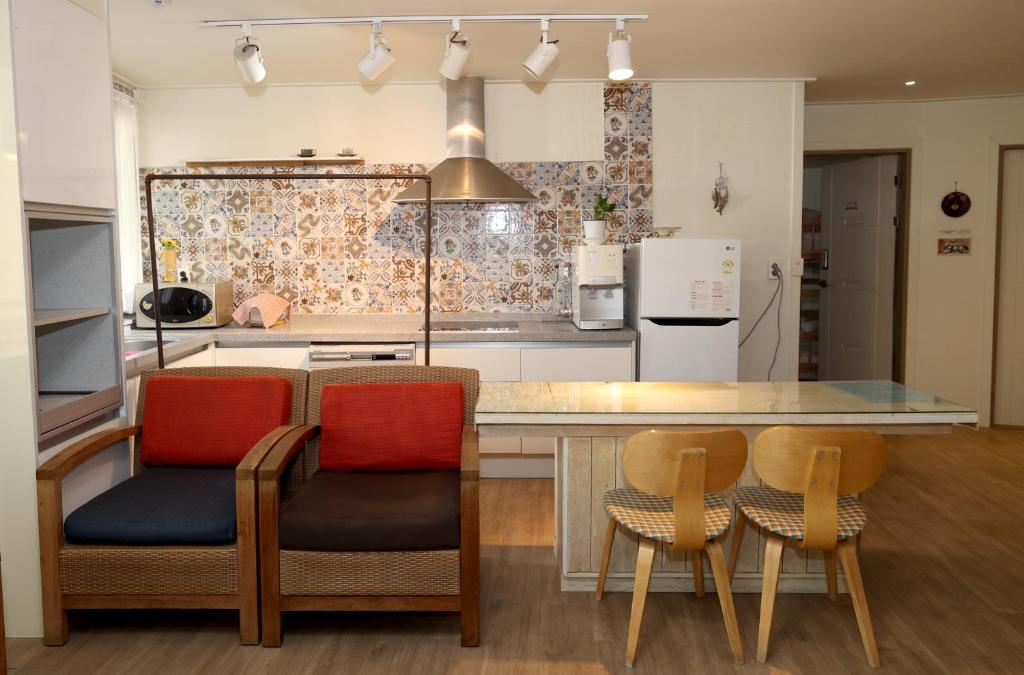 Pohang Youngildae Guesthouse photo 1