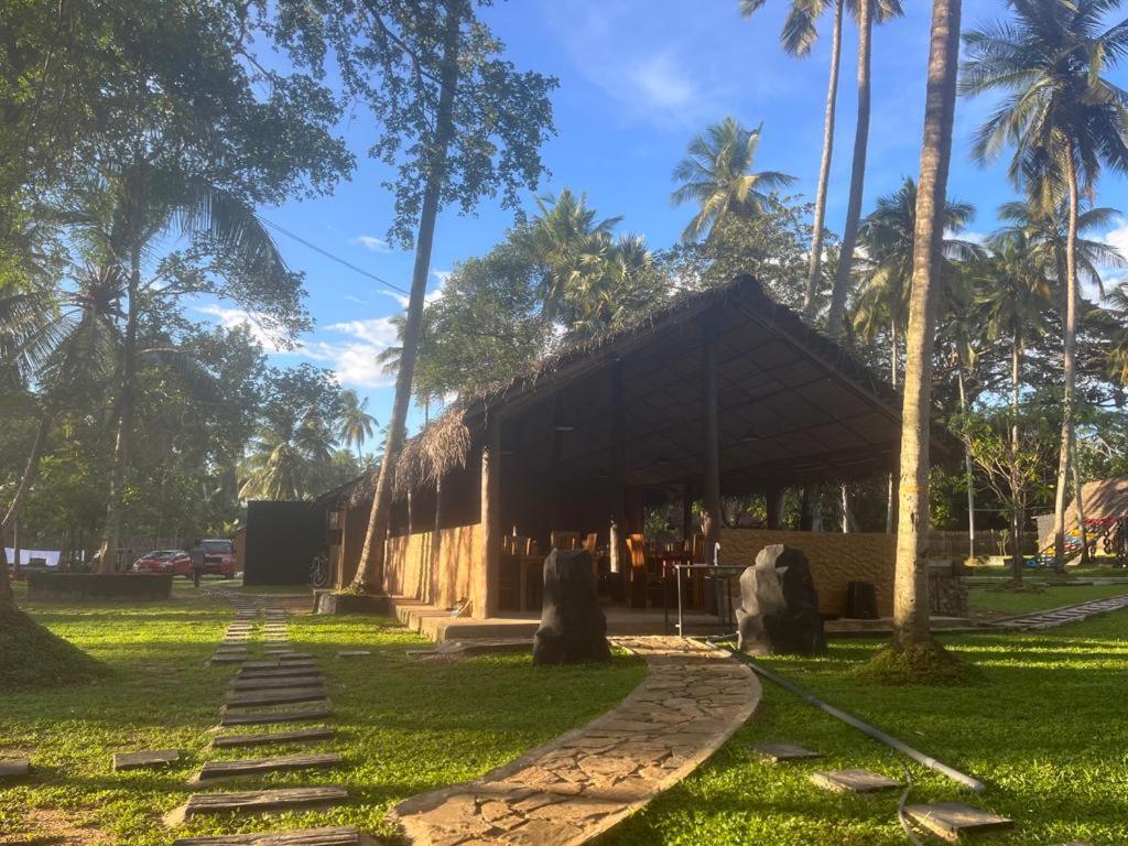 Deduru Cabana Nature Resort photo 1