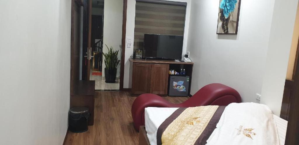 Phương Trang Hotel - 71 Giáp Nhị - by Bay Luxury