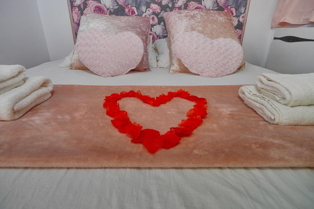 La Vie en Rose / Jacuzzi photo 3