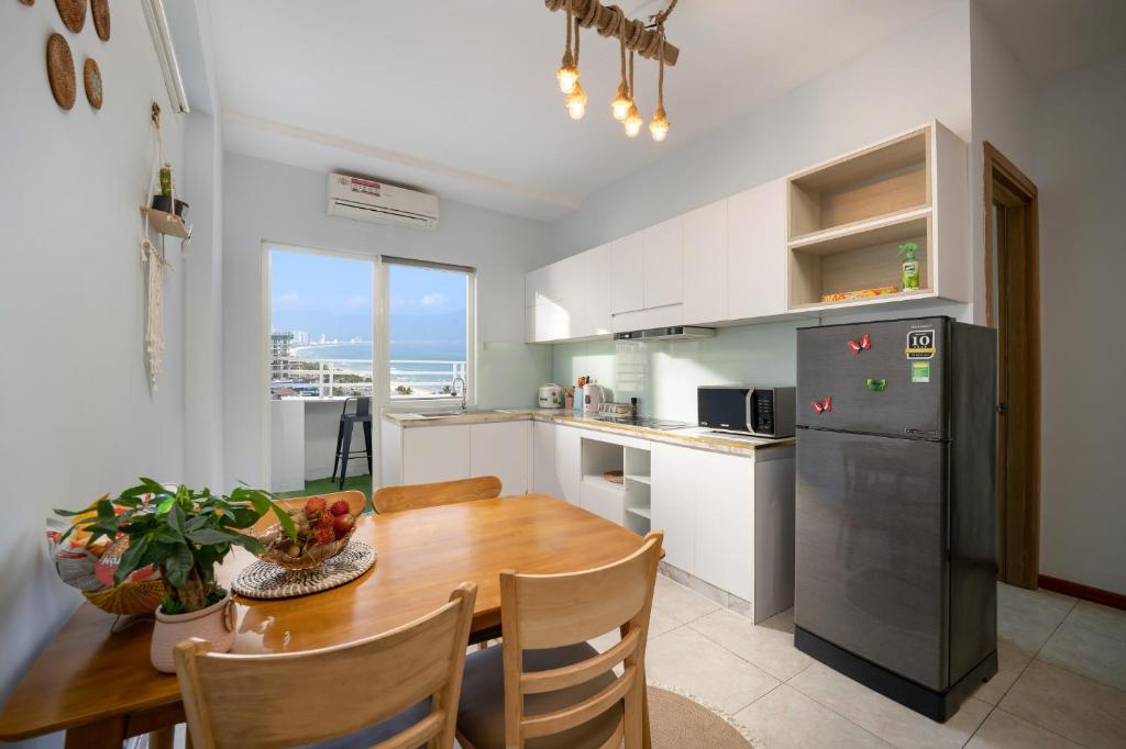 Dragon Bridge view, 2BR,Apartment-nearby My Khe beach 100met