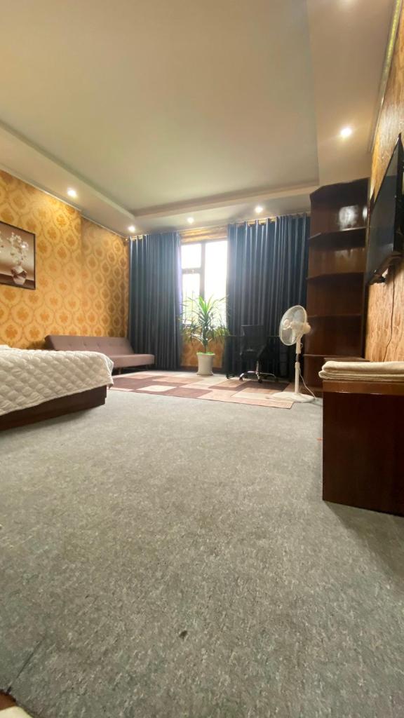 TP Lào Cai - Hoàng Gia Hotel