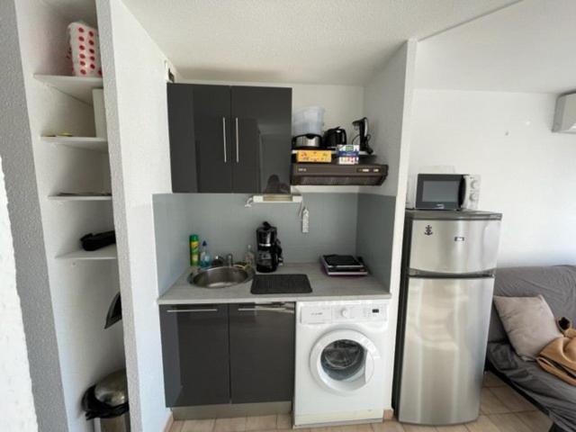 AS24000 - Studio cabine avec parking, wifi , clim et piscine photo 3