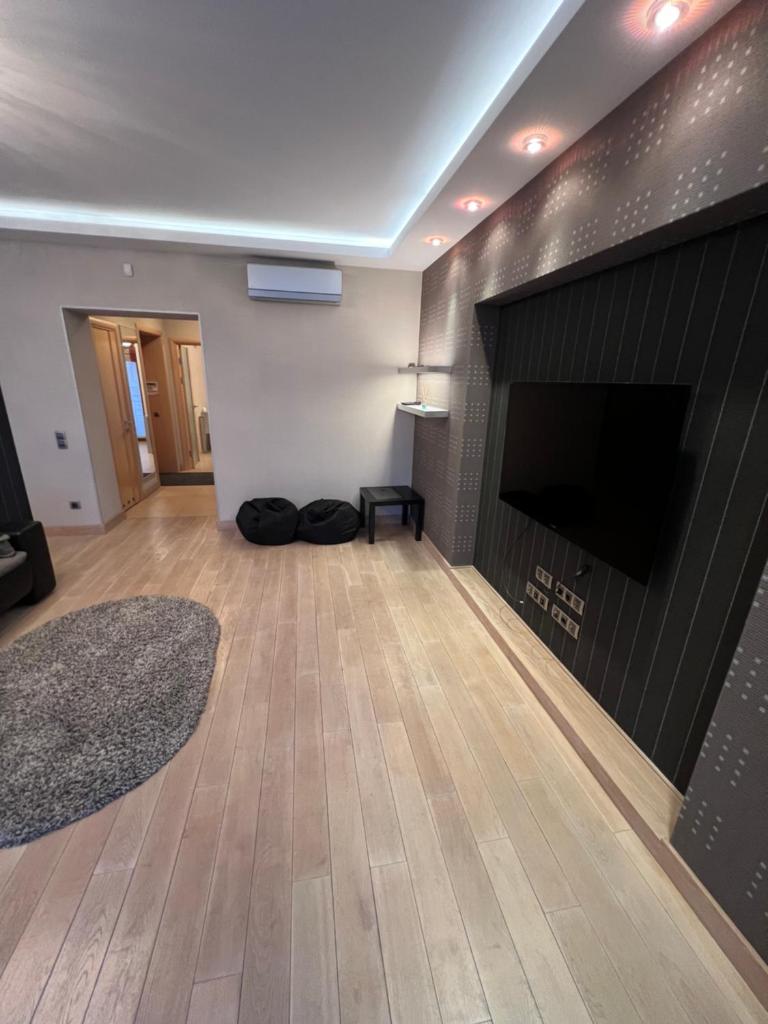 Apartment on Arkhipenka with Panorama View photo 3