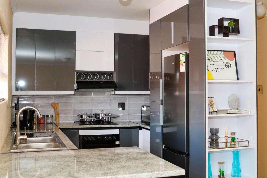 Rental Flat in Maseru photo 3