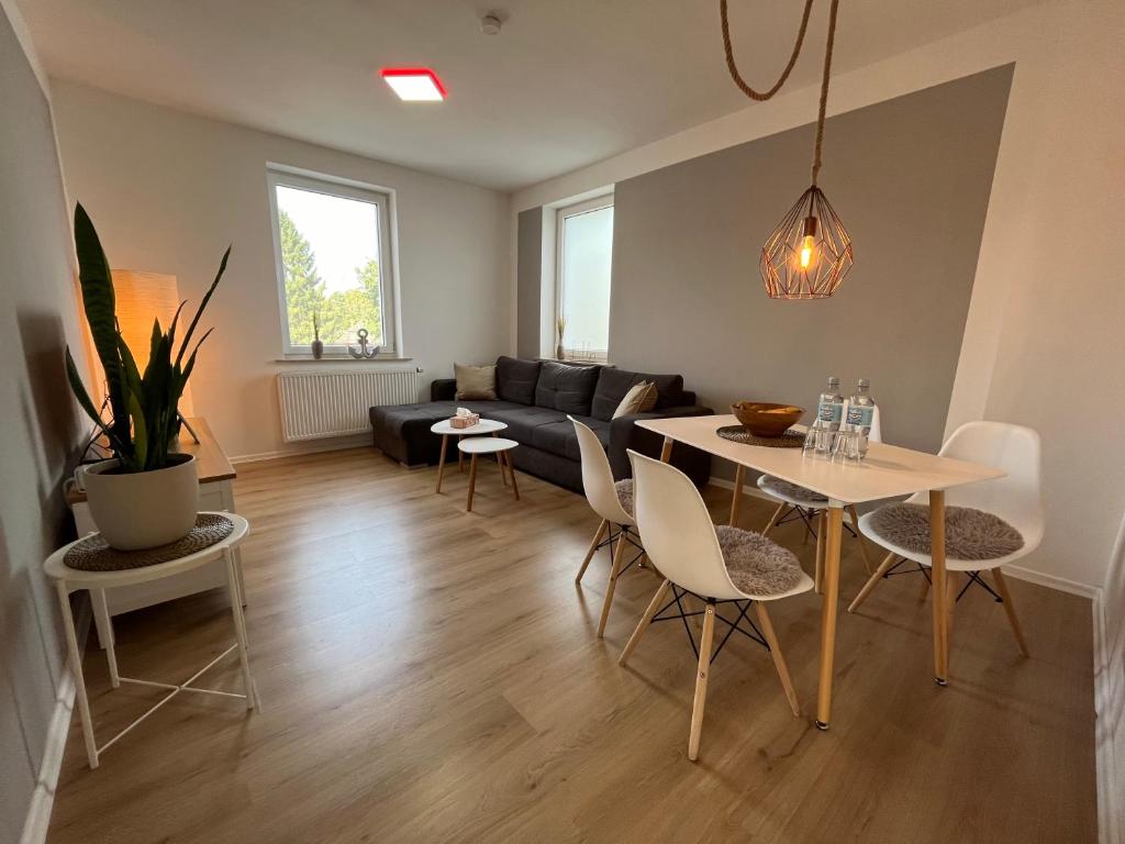 Moderne Wohlfühl-Wohnung in Troisdorf Altenrath photo 2