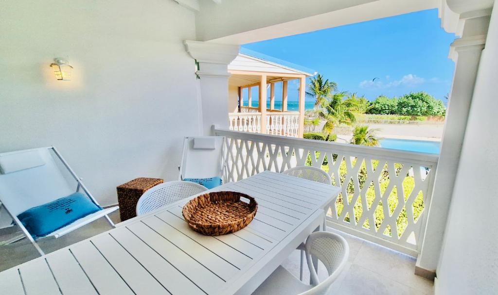 Riviera Blu Paradise Orient Bay photo 1