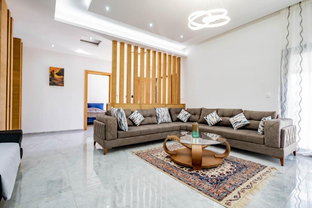 Étage de villa à la Soukra photo 3