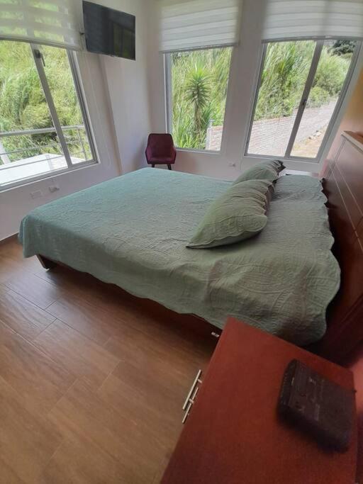 Moderna casa vacacional en Baños photo 2