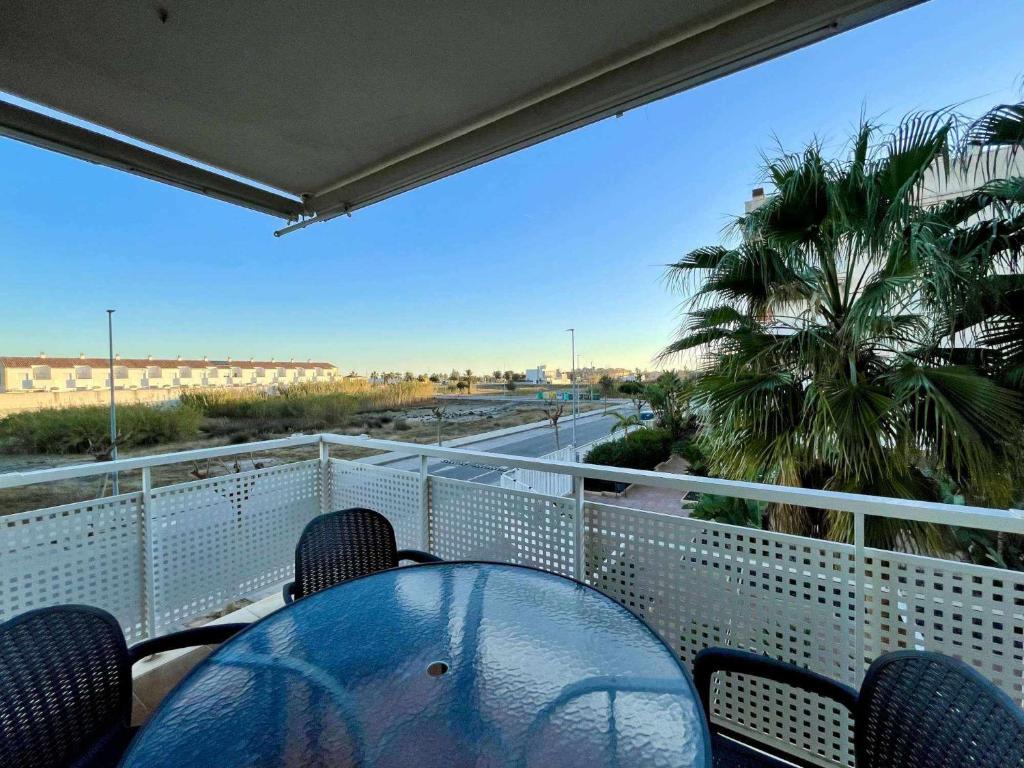 Apartamento con vistas al mar piscina padel photo 3