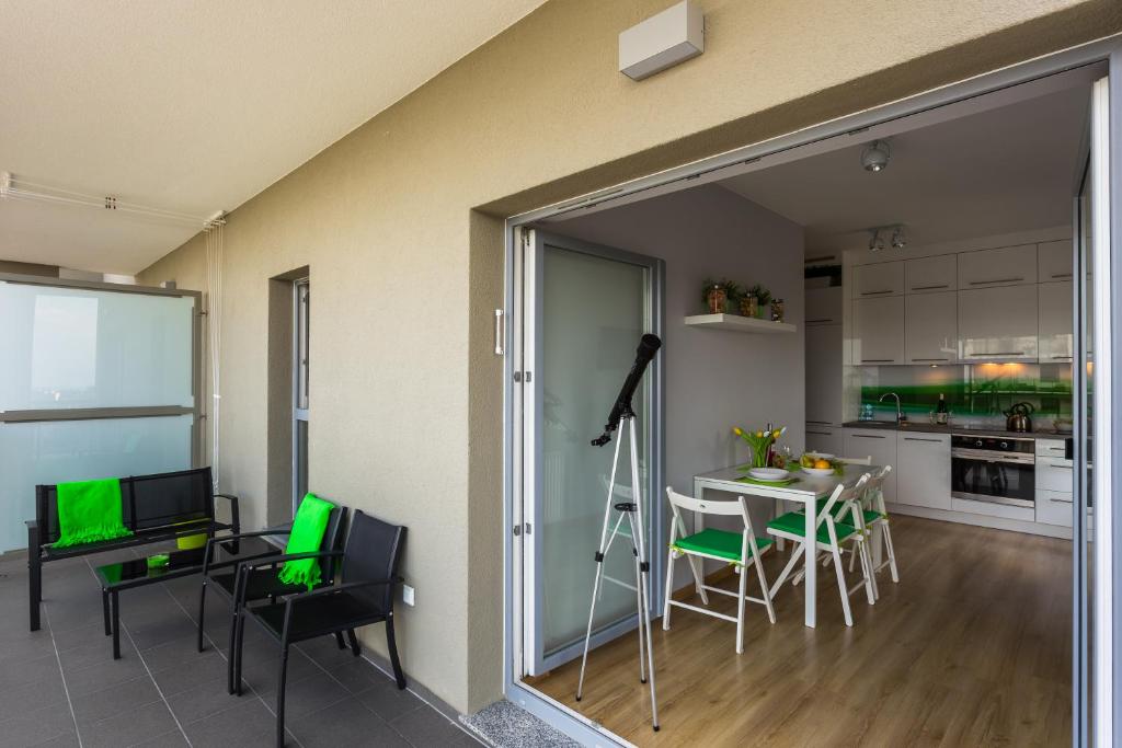 EOS Apartment photo 3