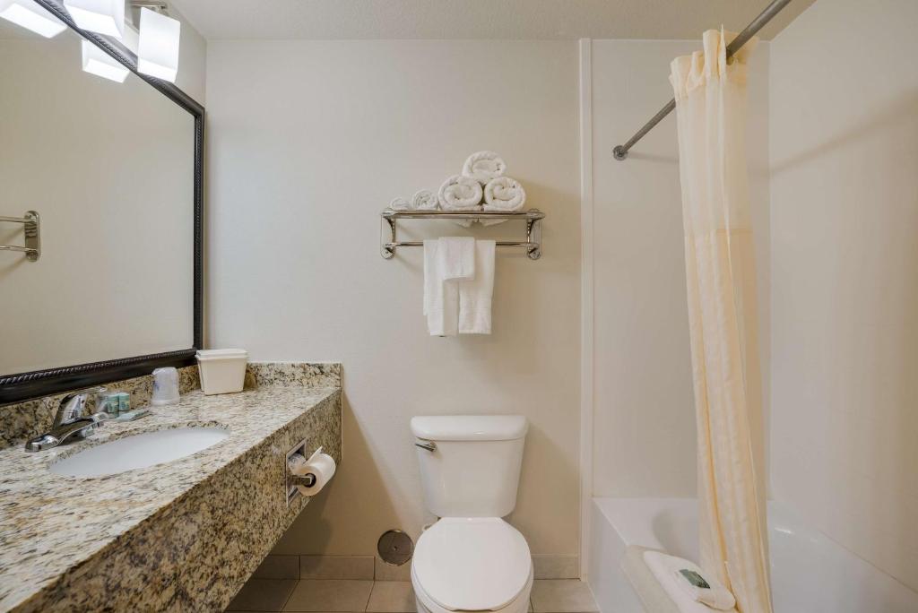 Best Western Hermiston Inn - Tap to explore photos