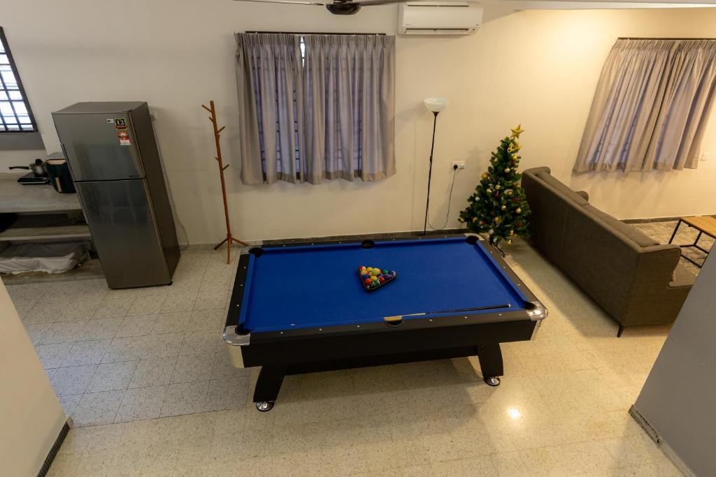 TOWN 13Px V KIDS POOL & KTV & JACCUZI SPA & POOL TABLE NEAR USM & LAM WAH EE HOSPITAL & HAN CHIANG HIGH SCHOOL photo 4