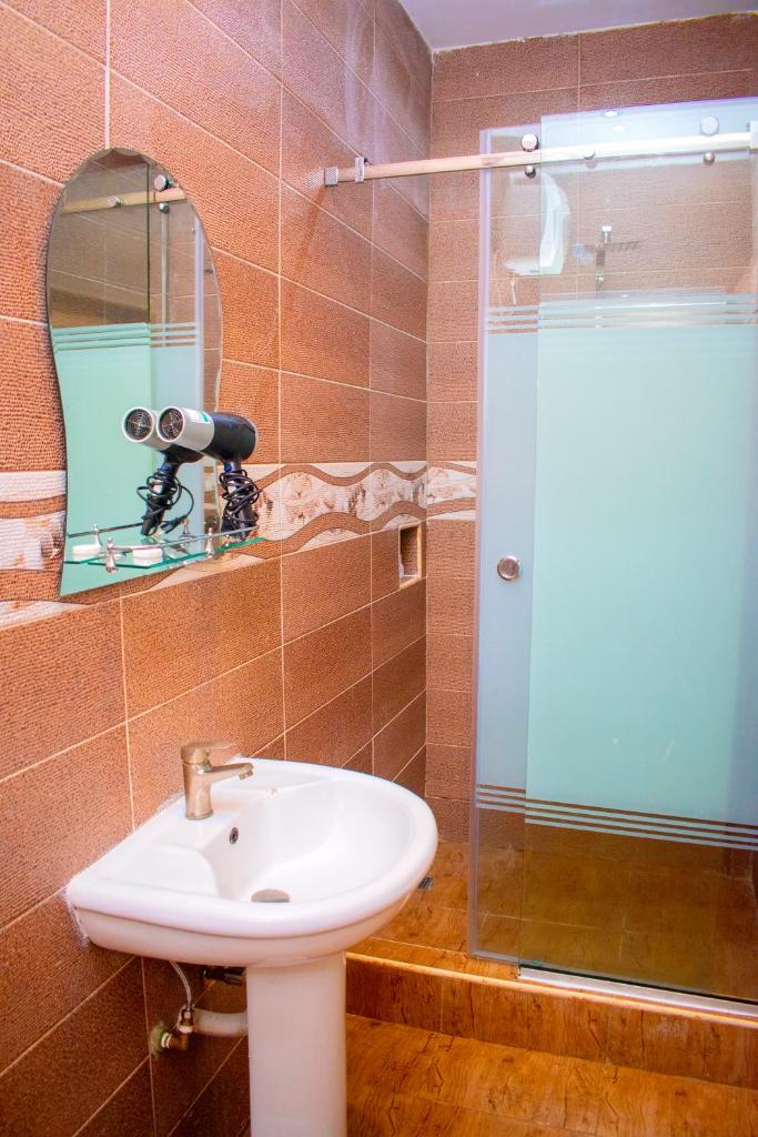 ERiTH APARTMENT & SUITES photo 1